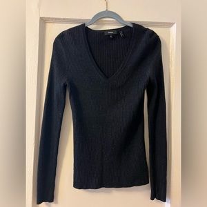 Theory black wool v-neck sweater